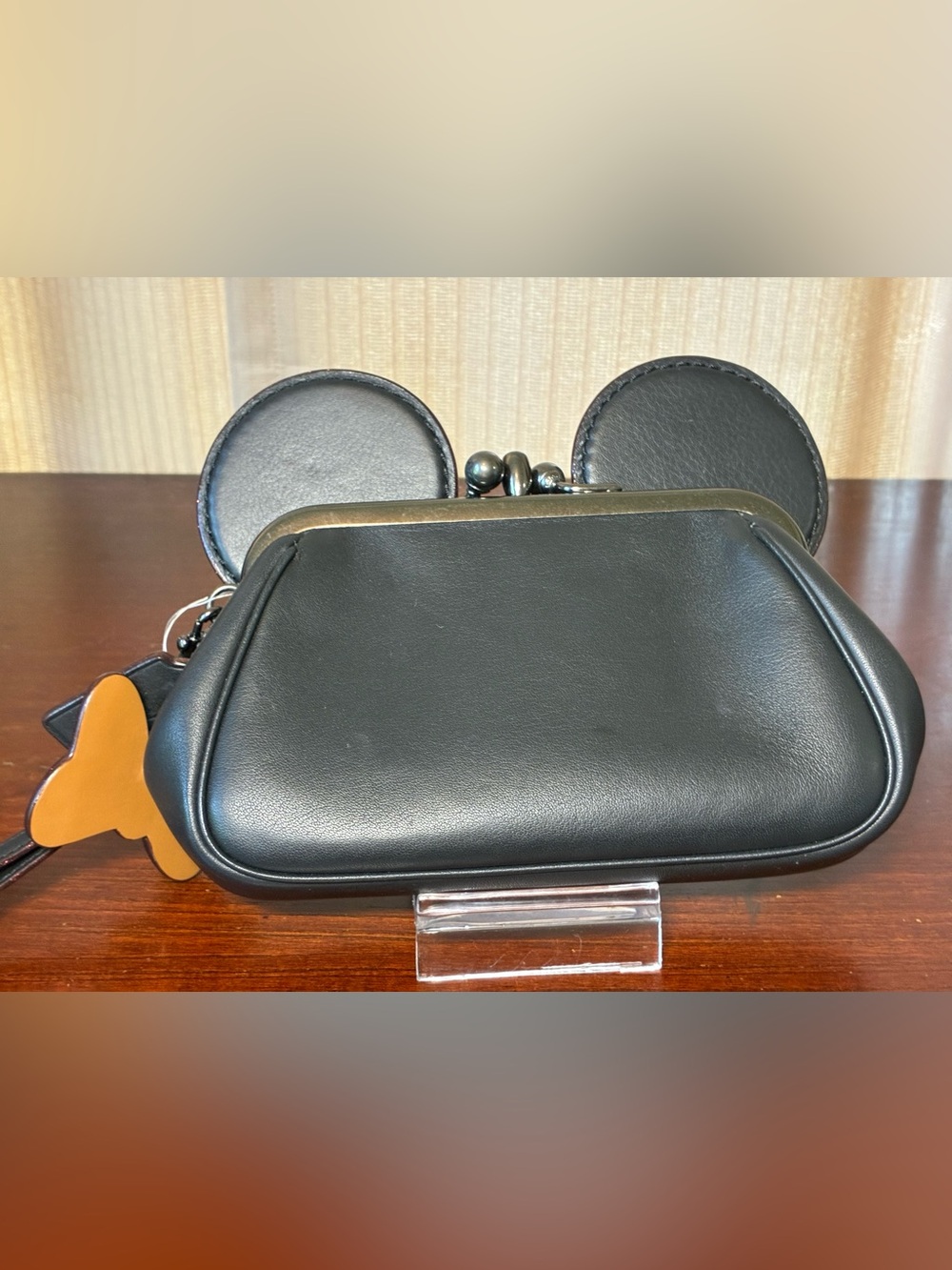 Coach Minnie Kisslock Wristlet